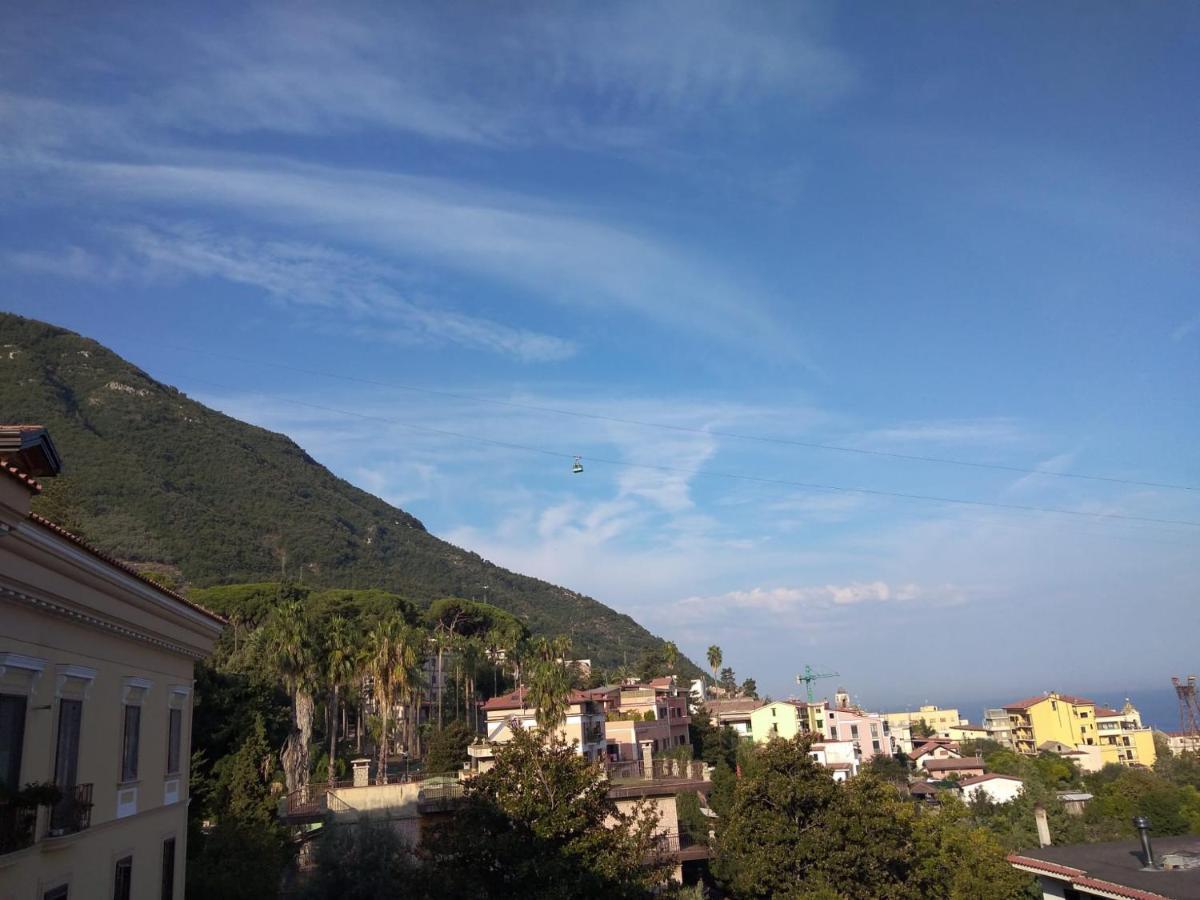Villa Pellicano -Il Nido Кастелламмаре-ди-Стабия Экстерьер фото